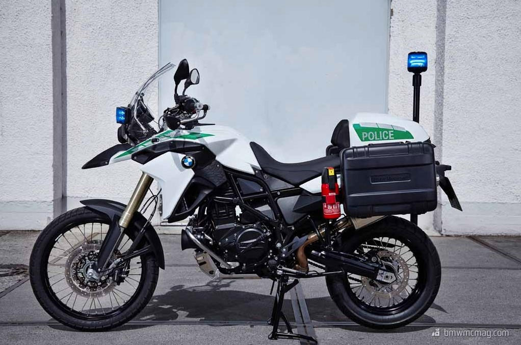 BMW tung 3 mẫu xe phân khối lớn cho lực lượng cảnh sát - 2