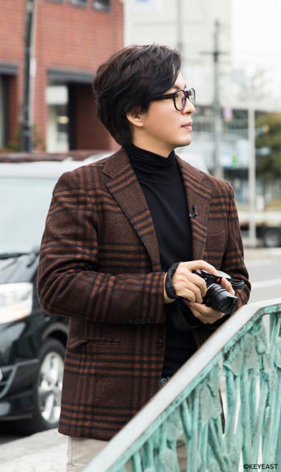 Cuộc sống vương giả của "ông trùm" điển trai nhất HQ - 4