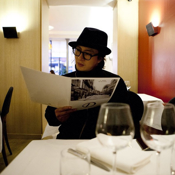 Cuộc sống vương giả của "ông trùm" điển trai nhất HQ - 12