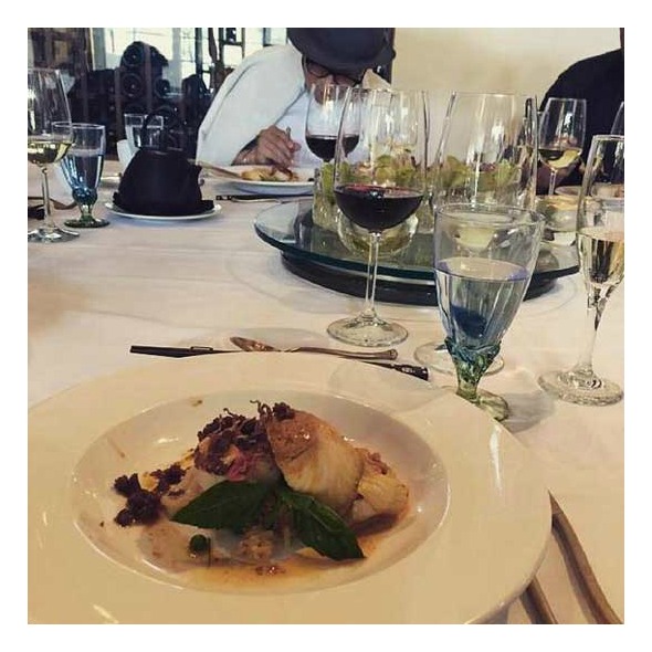 Cuộc sống vương giả của "ông trùm" điển trai nhất HQ - 13