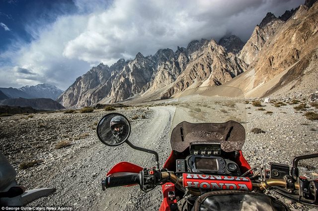 Anh: 9 năm ngao du thiên hạ quãng đường 4 vòng trái đất - 6