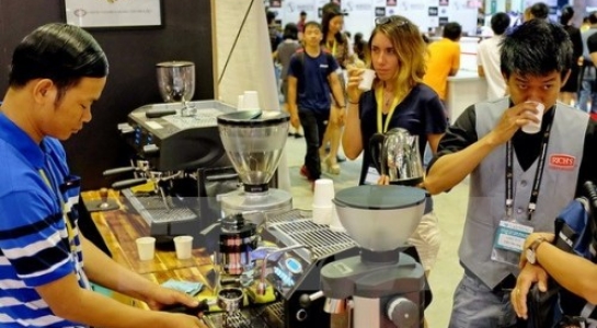 Lần đầu tiên VN tổ chức triển lãm quốc tế về cà phê và các món ngọt - 1