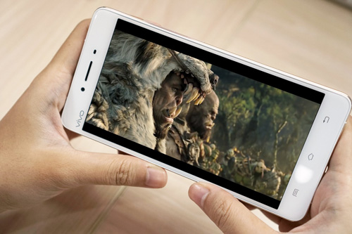 Thách thức ngày dài với pin 3000mAh của V3Max - 3