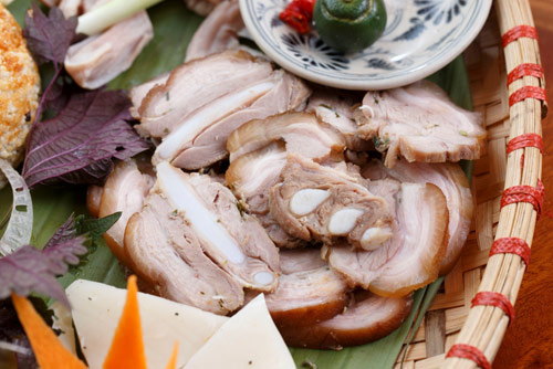 Thịt lợn mán – món ăn mang lại may mắn - 2