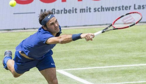 Federer – Mayer: Tàu chậm kiểu đau tim (TK Mercedes Cup) - 1