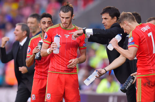 Xứ Wales – Slovakia: Một mình Bale có đủ - 1