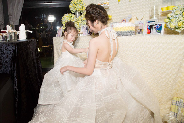 Elly Trần tổ chức sinh nhật sớm cho con gái yêu - 5