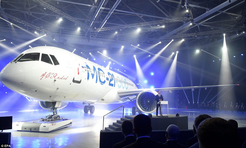 Nga ra mắt máy bay chở khách cạnh tranh với Boeing - 1