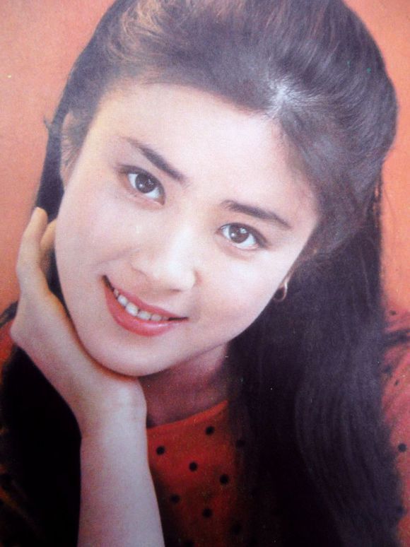 Những nữ hoàng ảnh lịch nức tiếng một thời của Cbiz - 12