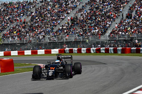 Phân hạng Canadian GP: Hamilton vượt Rosberg đoạt pole - 3