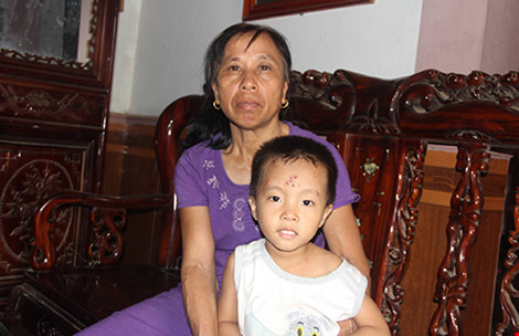 Con trai tìm mẹ sau 22 năm bị bán sang Trung Quốc - 1