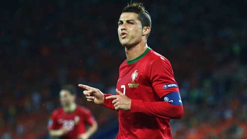 Euro 2016, euro, tien dao, ibrahimovic, ronaldo, lewandowksi, tin tức euro 2016, bóng đá euro 2016, chung ket euro 2016, lich thi dau euro 2016, lịch euro 2016, ket qua euro 2016, Video euro 2016, lich euro 2016, lịch thi đấu bóng đá, bao bong da, tin the thao
