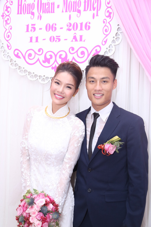 Hinh anh dam cuoi Mac Hong Quan Ky Han