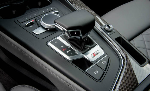 Audi S4 2018 có hạ nổi Mercedes-AMG C43 sedan không? - 5