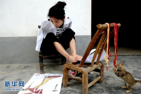 Cô gái không tay tạo cảm hứng cho tất cả mọi người - 3