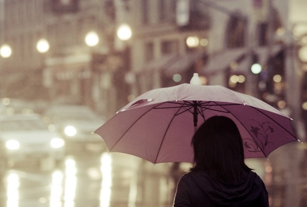 Thơ tình: Mưa đêm - 1