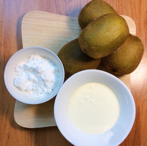 Tự làm kem kiwi