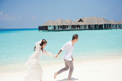 Ảnh cưới lãng mạn tại Maldives của “hot girl dao kéo” - 10
