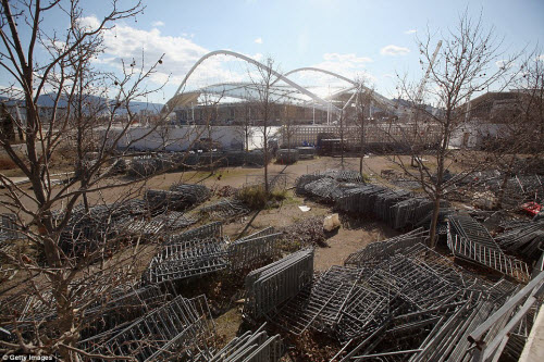 Những công trình thể thao bỏ hoang đáng sợ ở Hi Lạp - 10