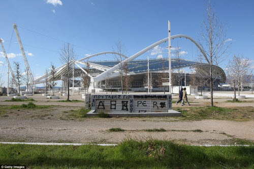 Những công trình thể thao bỏ hoang đáng sợ ở Hi Lạp - 13