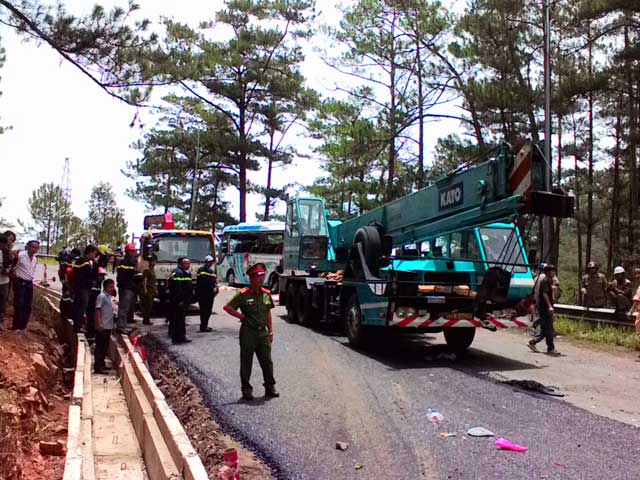 Tai nạn thảm khốc trên đèo Prenn, ít nhất 7 người chết - 6