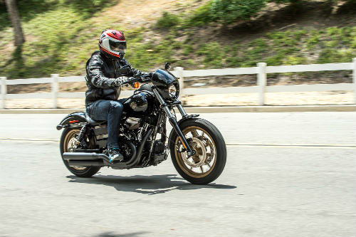 Harley-davidson low rider s xe lớn cho các tay lái nhỏ con