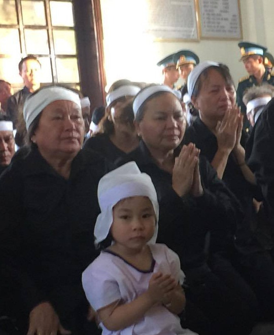 Tiễn đưa Đại tá Khải: "Anh ấy không bao giờ chết!" - 2