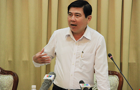 TP.HCM xem xét siết ăn nhậu đêm khuya - 2