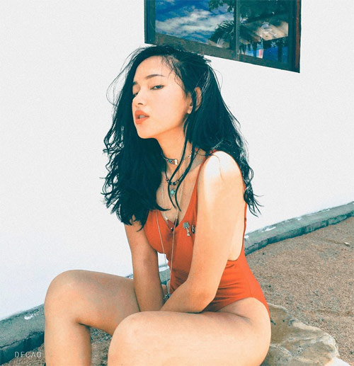 Hot girl Việt quá đỗi sexy với áo tắm hở hông táo bạo - 4