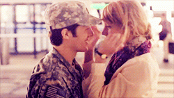 Điểm mặt dàn "nam thần" trong các MV của Taylor Swift - 16