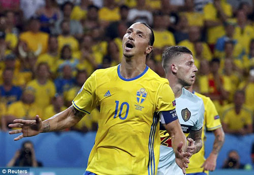 Toàn cảnh Ibrahimovic "cháy" lần cuối cùng ĐT Thụy Điển - 7