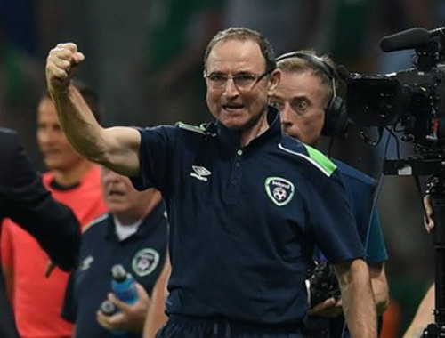 HLV Ireland hân hoan với 'cơn địa chấn' trước Italy - 1