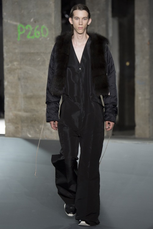 Rick Owen lăng xê quần ống rộng cho nam - 14