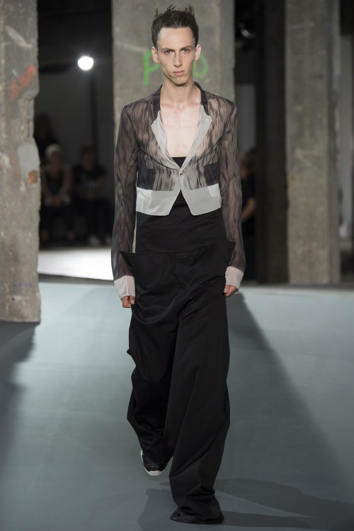 Rick Owen lăng xê quần ống rộng cho nam - 3