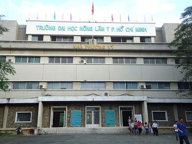 Gần 1.000 sinh viên ĐH Nông lâm TP.HCM bị buộc thôi học - 1