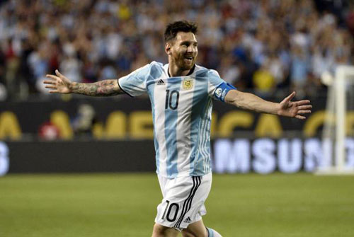 Messi & Copa America: Bây giờ hoặc không bao giờ - 1