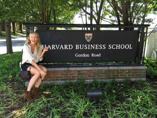 Tin thể thao HOT 26/6: Nhàn rỗi, Sharapova học ĐH Harvard - 1