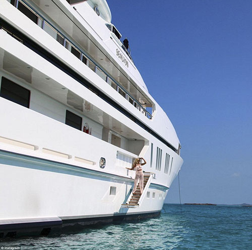 Choáng với sự chịu chơi của con nhà giàu trên Instagram - 10