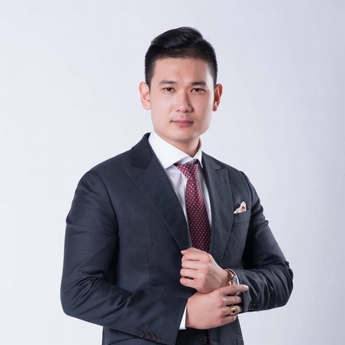 Các đại gia trẻ tuổi, tài năng, điển trai của mỹ nhân Việt - 5