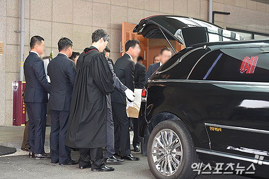 Người thân khóc nấc trong đám tang sao “Tối nay ăn gì” - 5