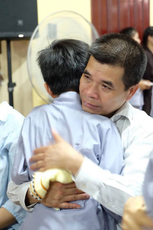 Theo chân trẻ Hà thành lên chùa tham dự khóa tu mùa hè - 17