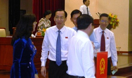 Ông Nguyễn Thành Phong tái cử Chủ tịch UBND TPHCM - 1