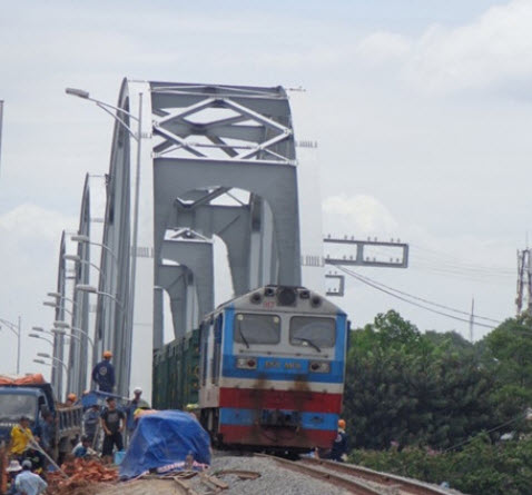 Chùm ảnh: Gấp rút hoàn thiện cầu Ghềnh mới - 2