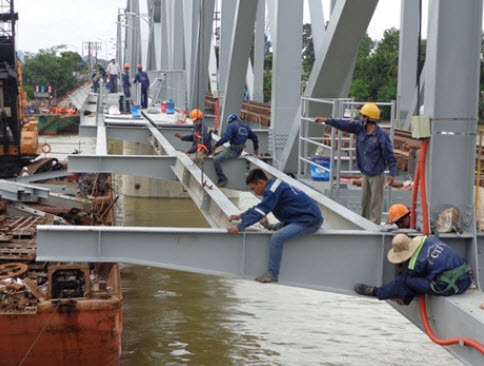 Chùm ảnh: Gấp rút hoàn thiện cầu Ghềnh mới - 6