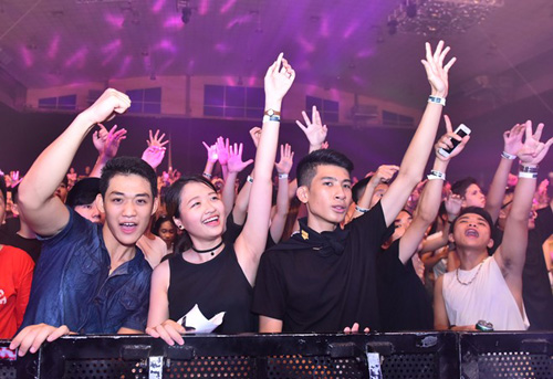 Giới trẻ Hà Thành bùng nổ tại show nhạc Trap Lost in Space - 12