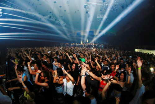 Giới trẻ Hà Thành bùng nổ tại show nhạc Trap Lost in Space - 13