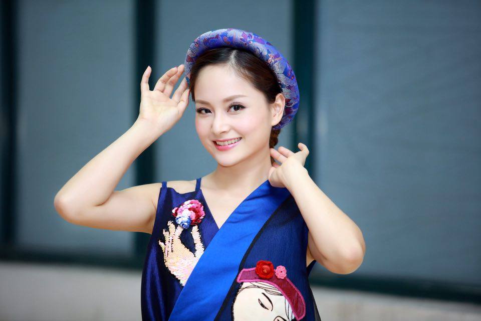 Lan Phương: "Rất cảm động với nhà báo Lại Văn Sâm" - 2