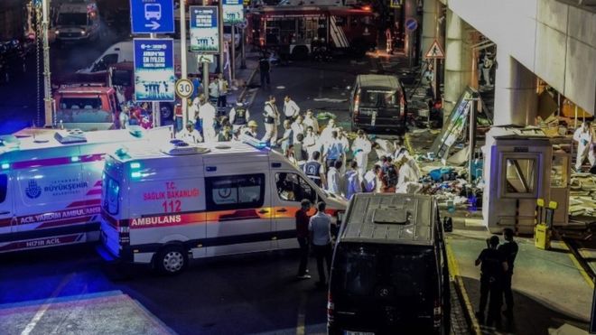 Đánh bom tự sát ở Istanbul - Bắt 13 nghi phạm đánh bom sân bay