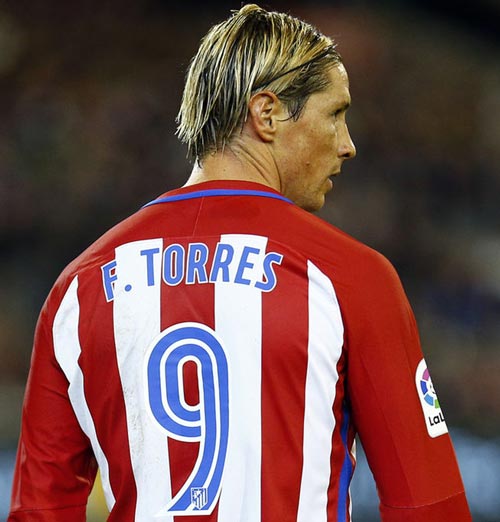 Malaga - Atletico: Ngày Torres thăng hoa - 1