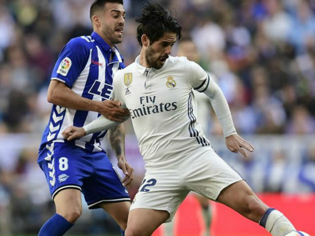 Real Madrid - Alaves: Những phút cuối rực rỡ